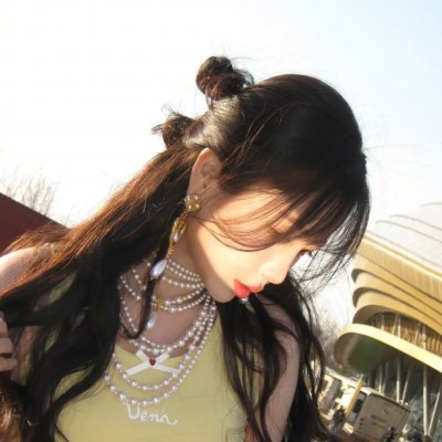 领袖和我们同劳动